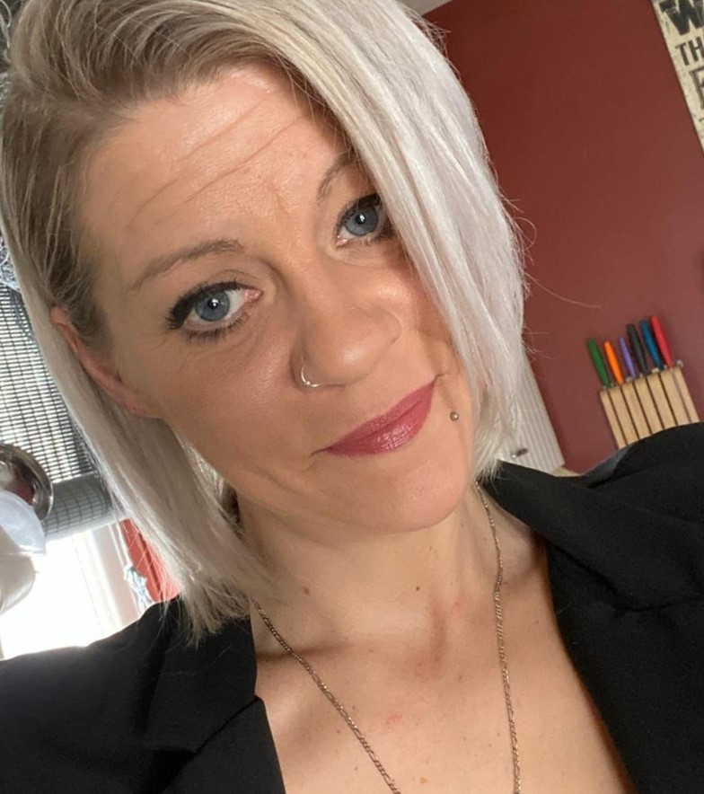 Qui aime les femmes Soumises