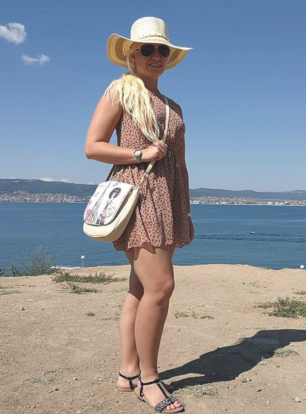 Je suis une superbe coquine d'Arlon